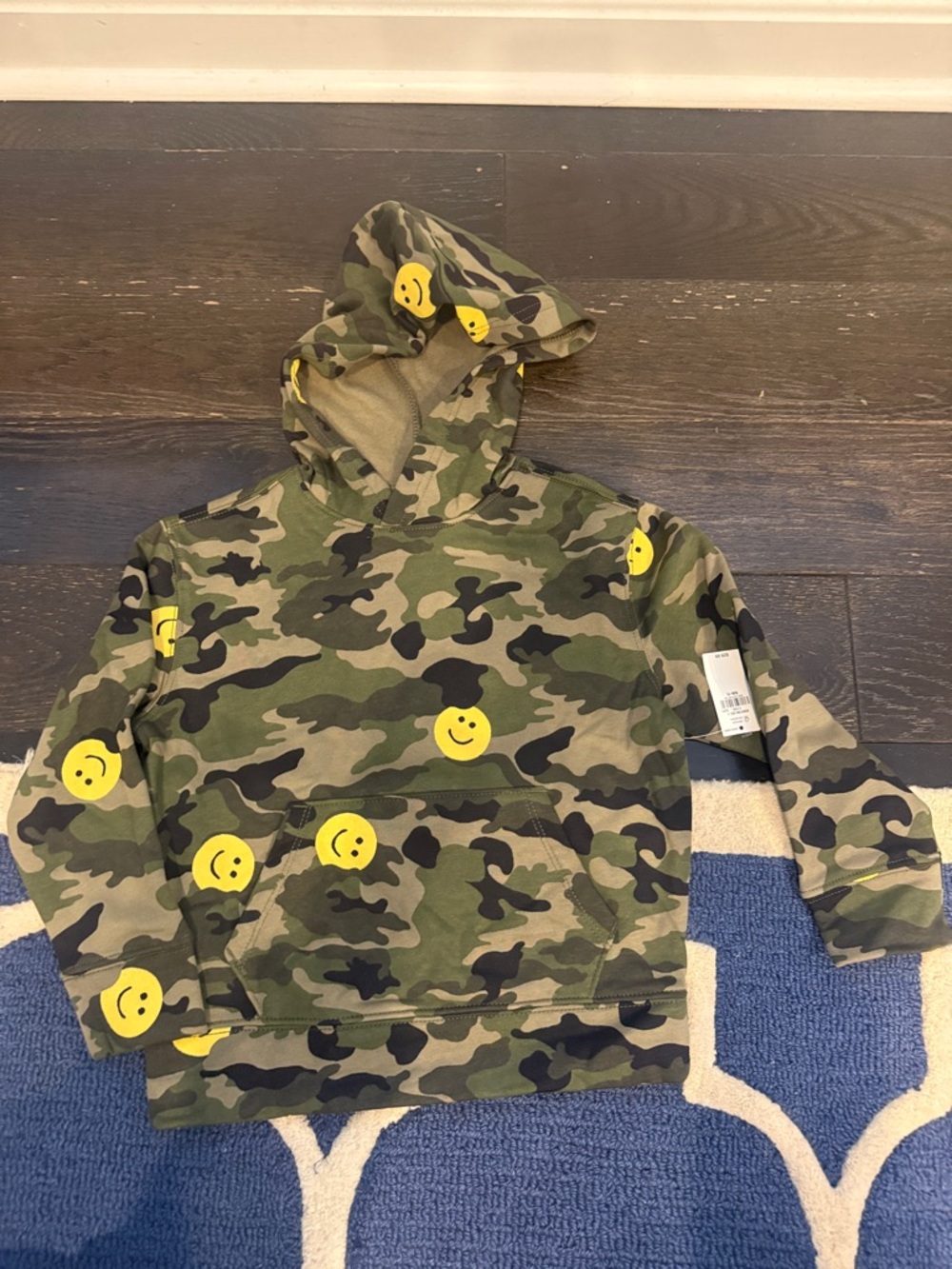 Old navy Kids Camo Hoodie with Yellow Smile Prints - Green 6/7